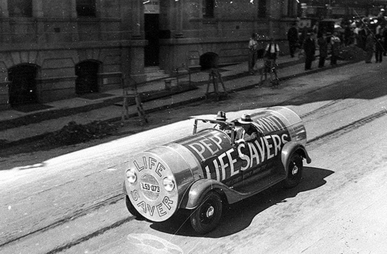 Pep-o-mint Life Savers Dodge, 1934