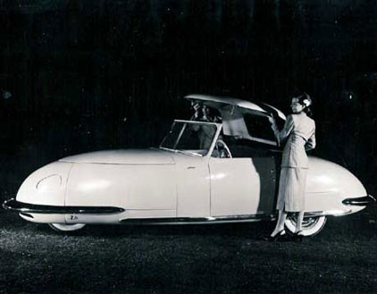 Davis Divan Sedan (1948)