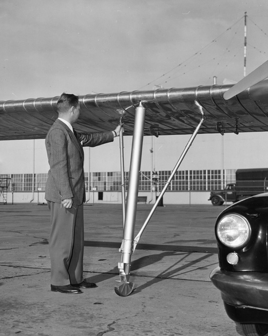 Convair Model 118 ConvAirCar (1947)