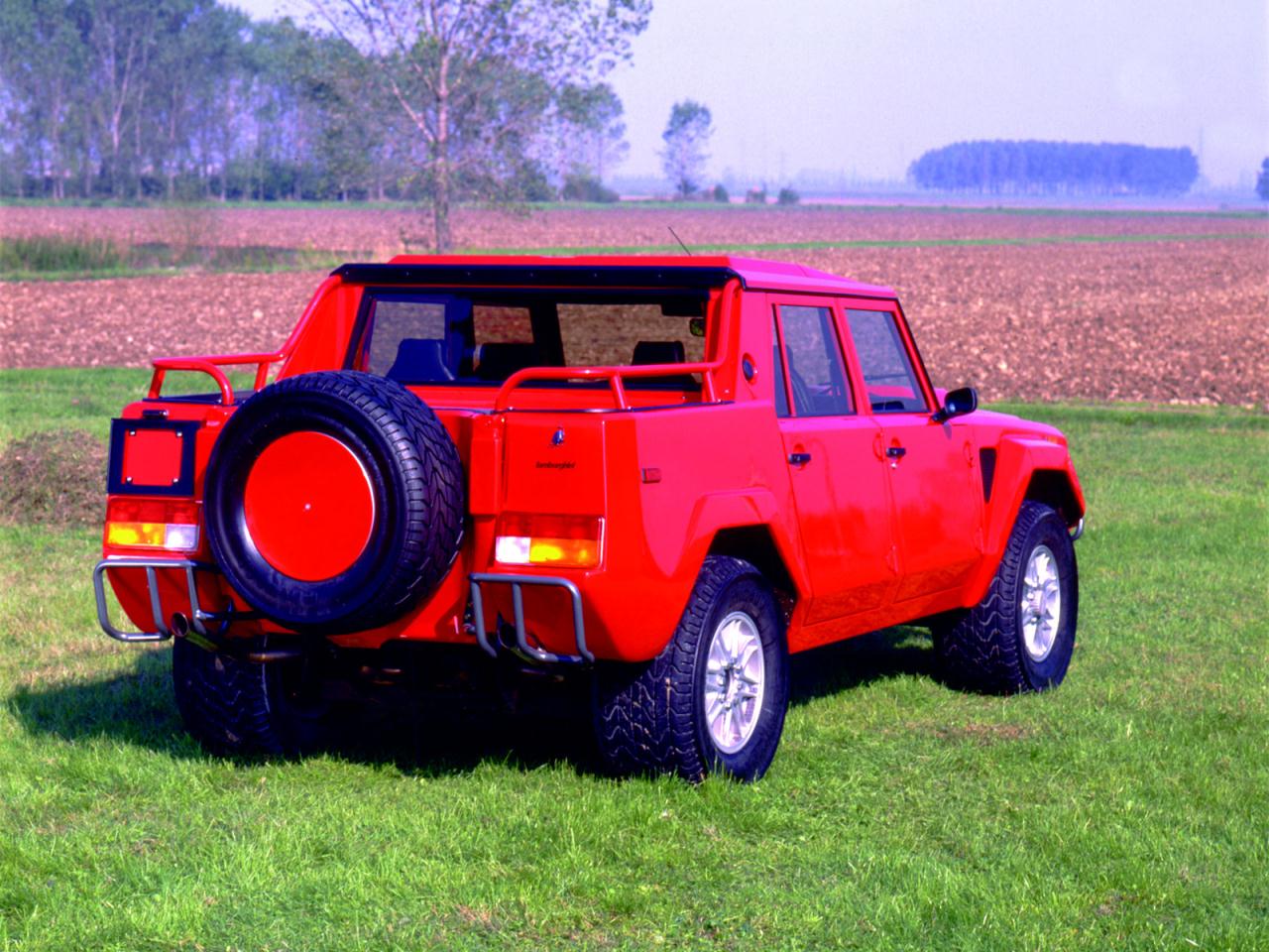 Lamborghini LM002 (1986-1993): Внедорожный «Ламбо»