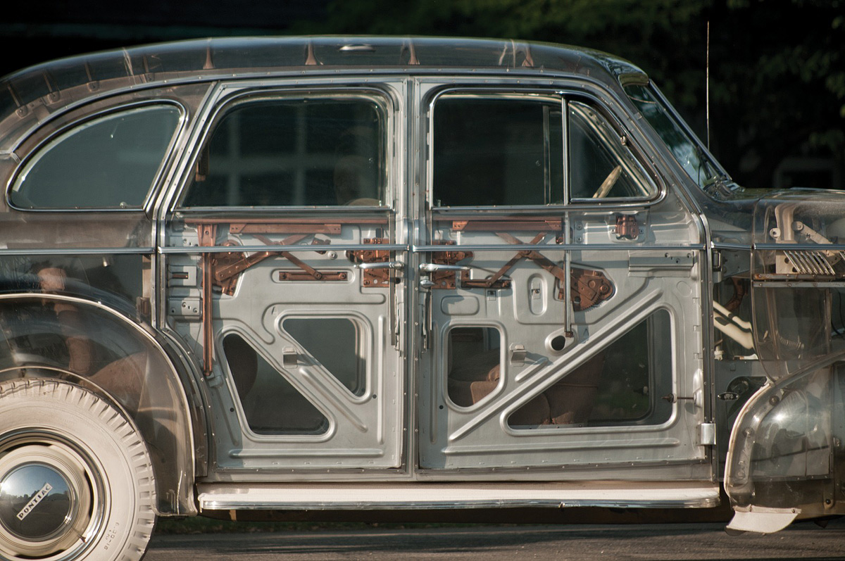 Pontiac Plexiglas Deluxe Six "Ghost Car" (1939): Привидение с мотором