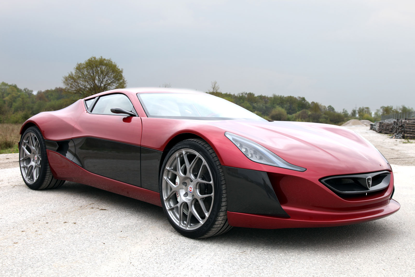 Rimac Concept One: Хорватский 1088-сильный электросуперкар