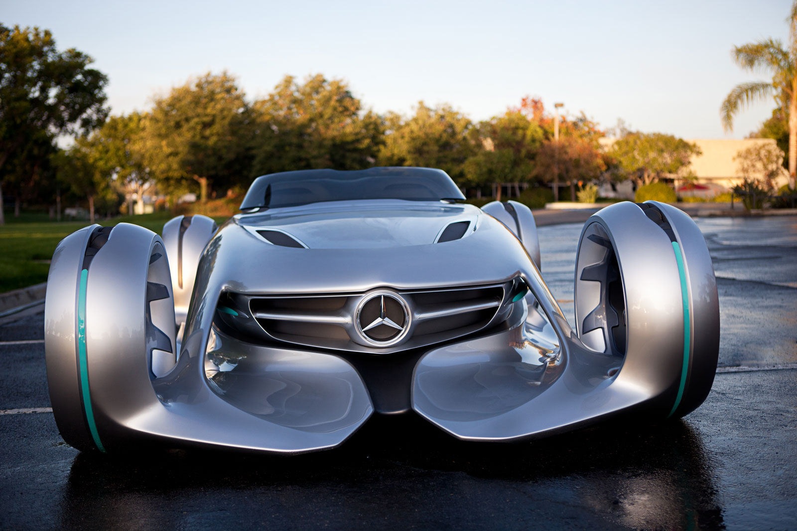 LA Design Challenge (2011): Mercedes-Benz Silver Arrow Concept