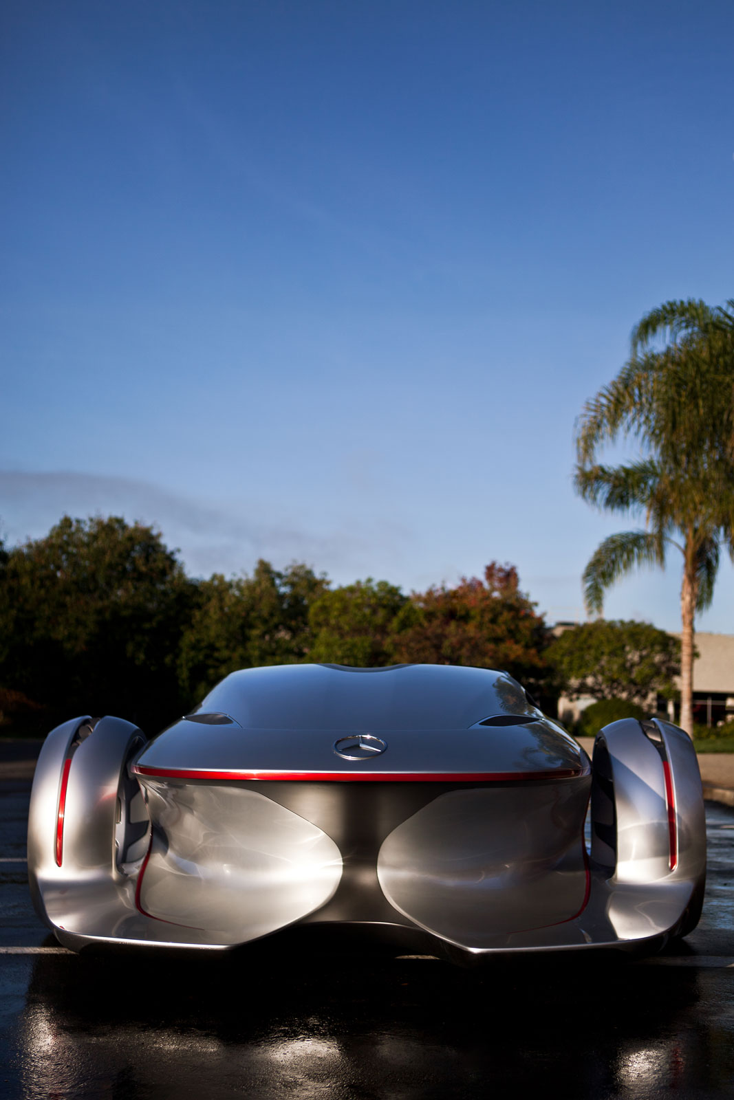 LA Design Challenge (2011): Mercedes-Benz Silver Arrow Concept
