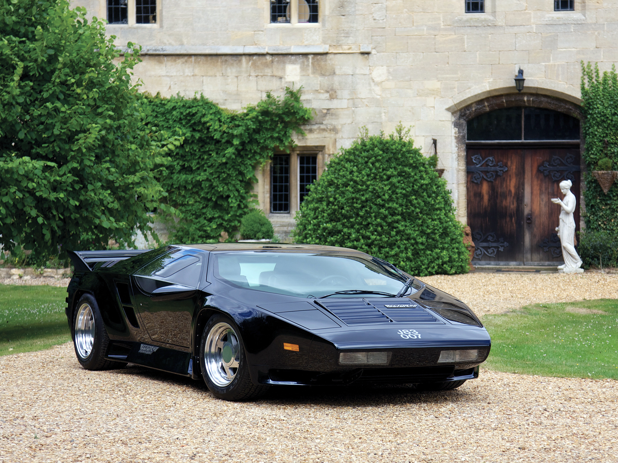 Vector W8, 1991