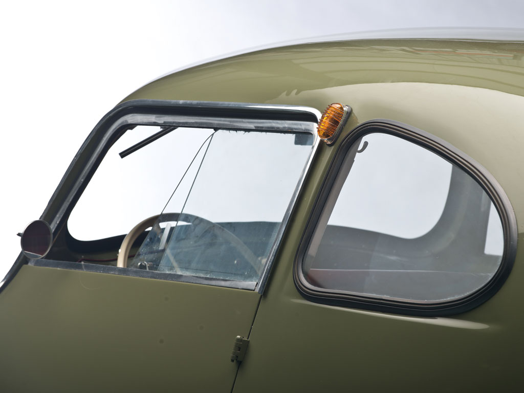 Fuldamobil S-6 (1956) - Photo: Darin Schnabel