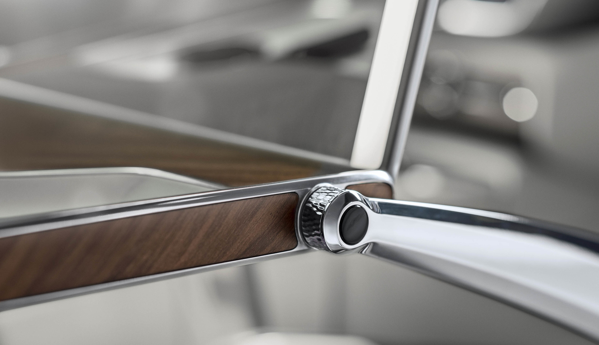 Volvo XC90 Excellence Lounge Console (2015): Interior Concept