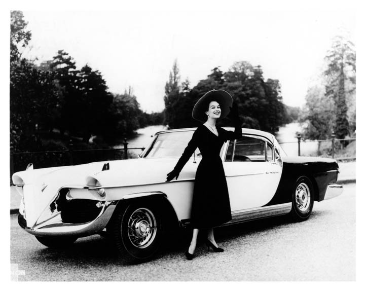 Cadillac “Die Valkyrie” by Brooks Stevens (1954)