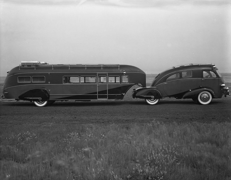 1936 Zephyr Land Yacht (Land Cruiser): Streamlined Design by Brooks Stevens