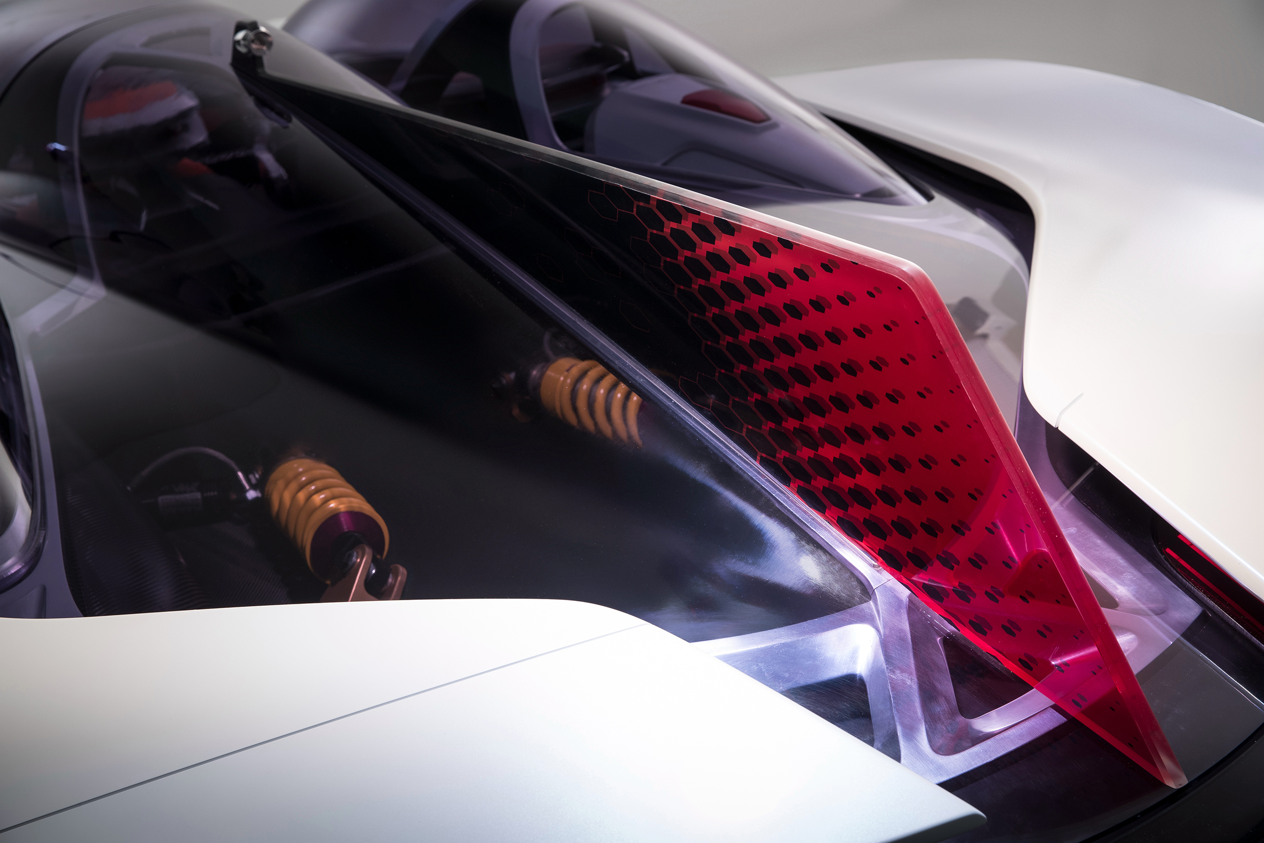 Techrules Ren (2017): Designed by Giorgetto and Fabrizio Giugiaro