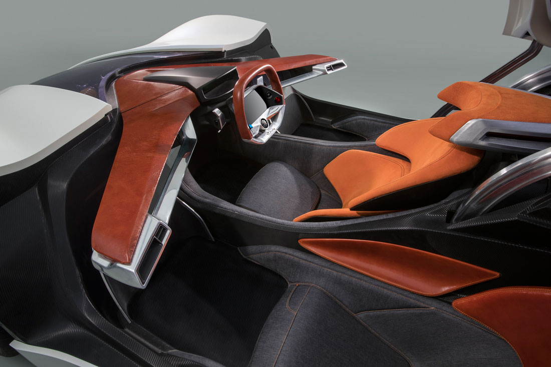 Techrules Ren (2017): Designed by Giorgetto and Fabrizio Giugiaro - Interior