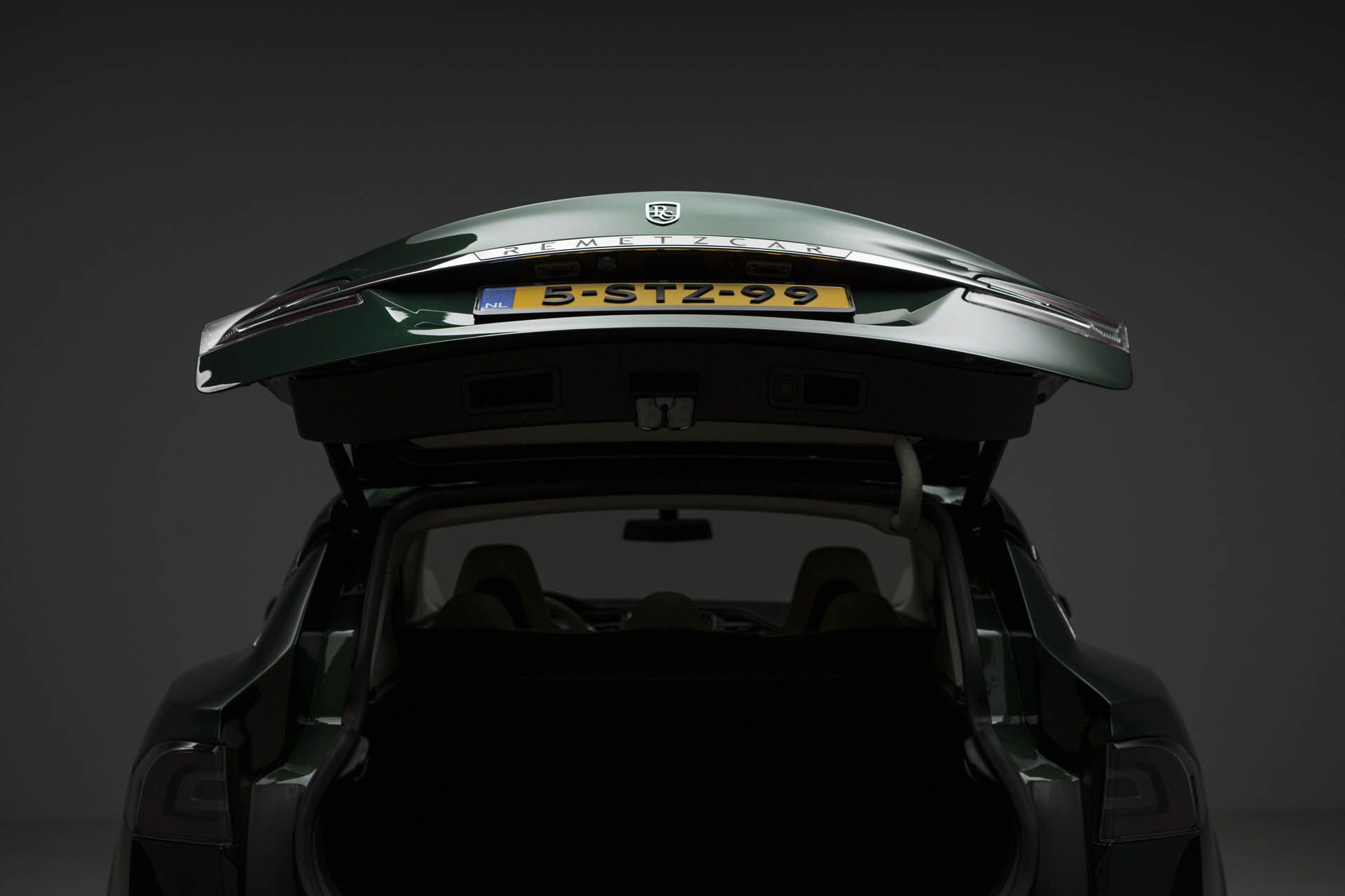 Tesla Model S Shooting Brake by RemetzCar (2018)