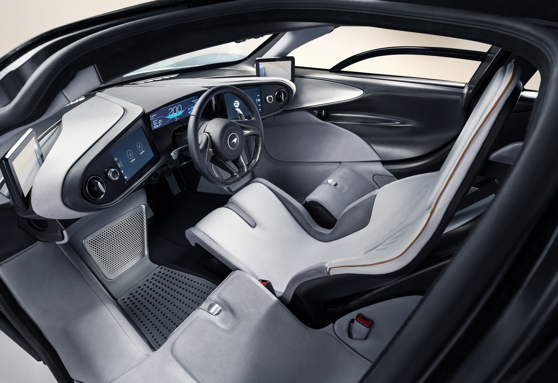 McLaren Speedtail (2018)