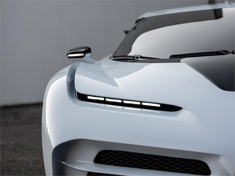 Bugatti Centodieci (2019): EB110 SS Hommage