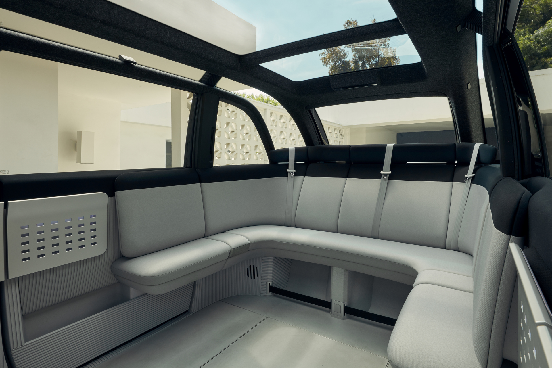 Canoo (2021) - Interior