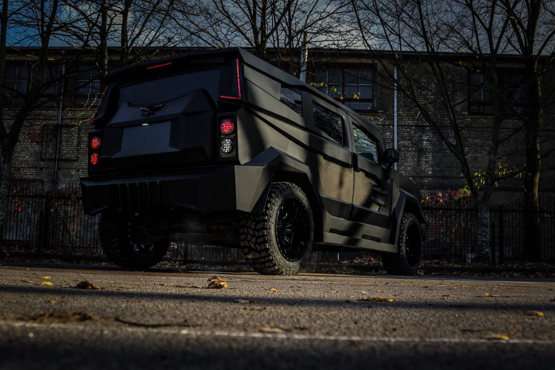Dartz Prombron Black Stallion (2019)