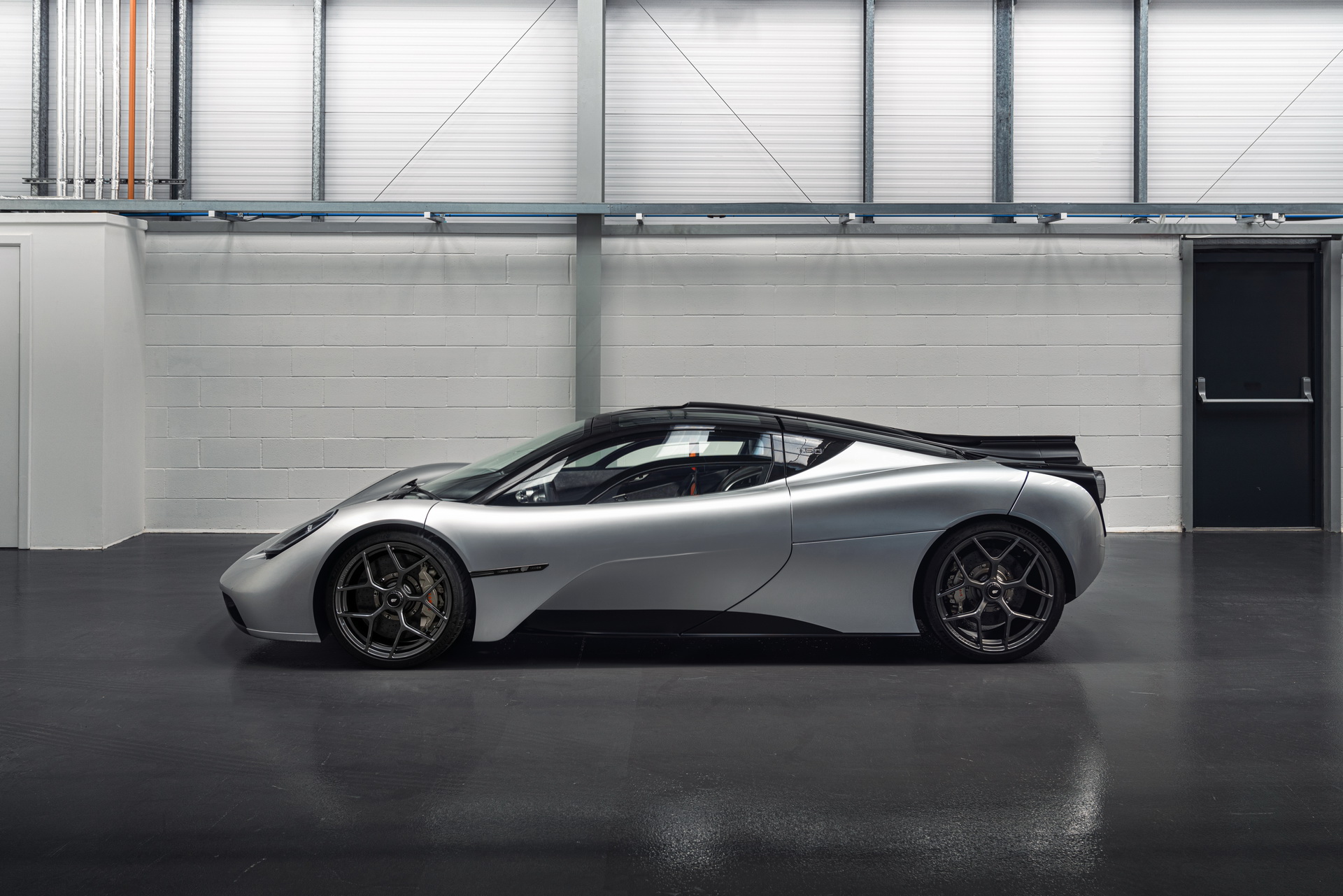 Gordon Murray Automotive T.50 (2022): «Преемник» McLaren F1