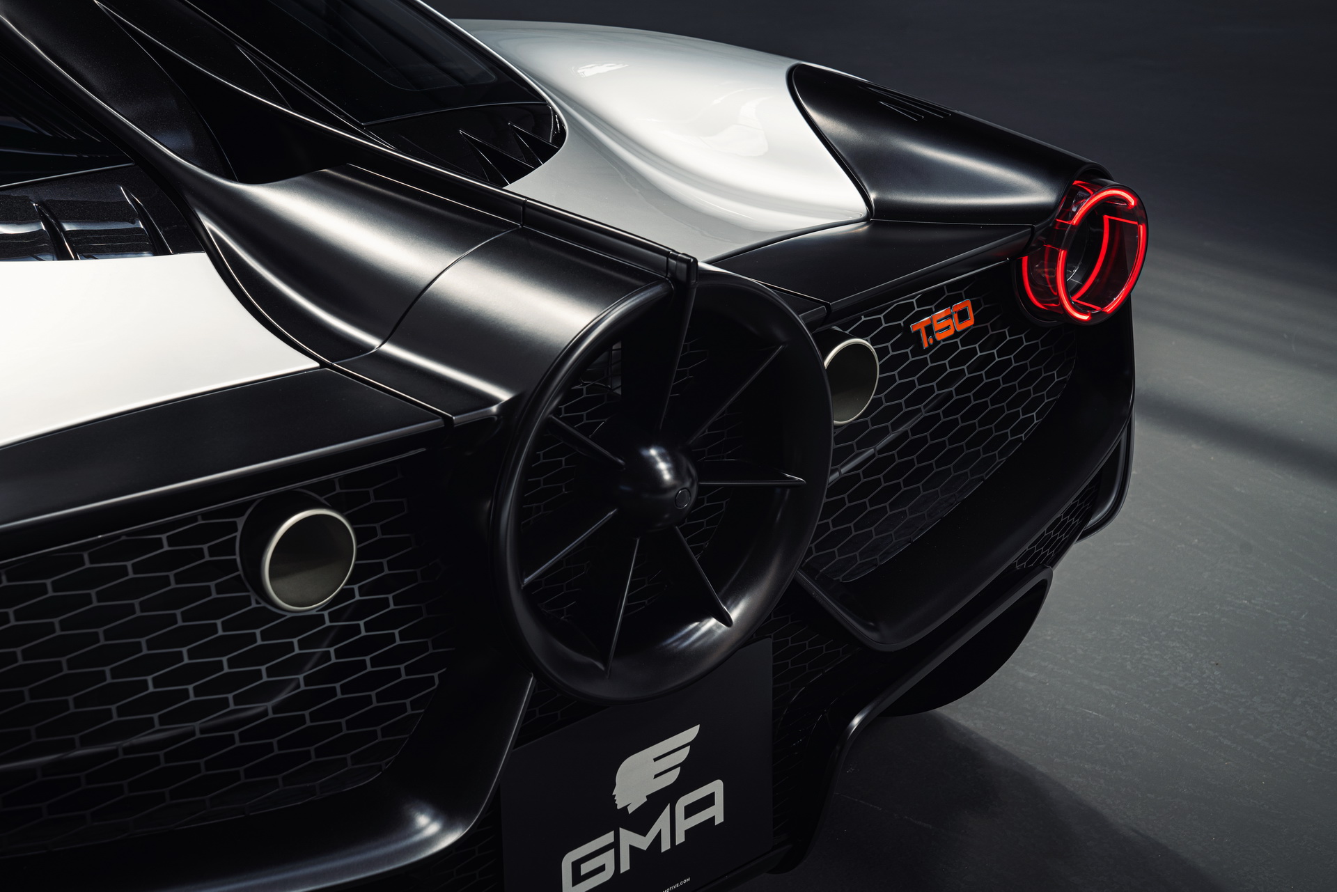 Gordon Murray Automotive T.50 (2022): «Преемник» McLaren F1