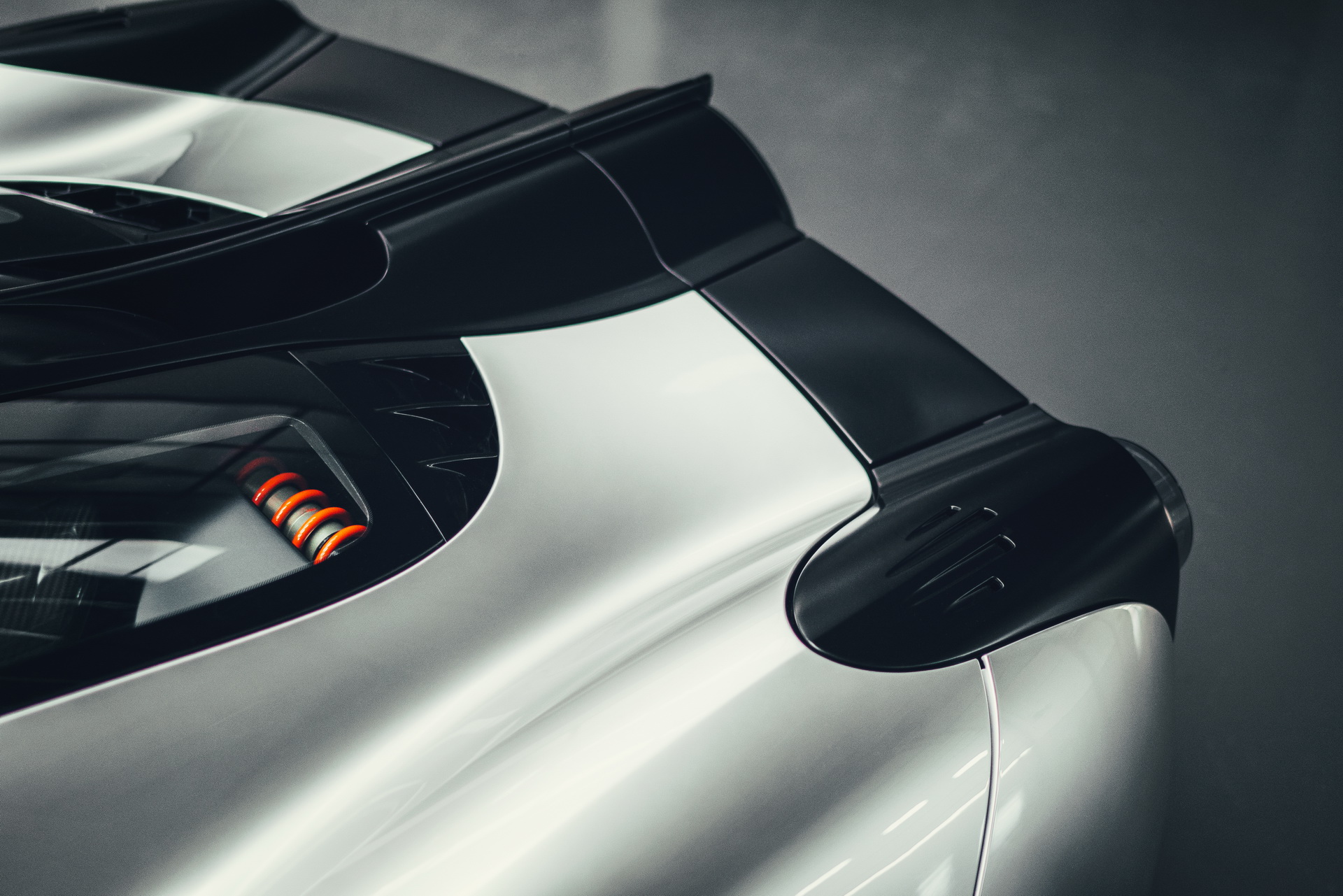 Gordon Murray Automotive T.50 (2022): «Преемник» McLaren F1