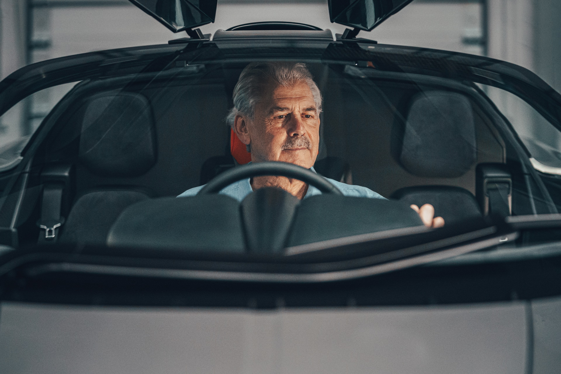 Gordon Murray Automotive T.50 (2022): «Преемник» McLaren F1