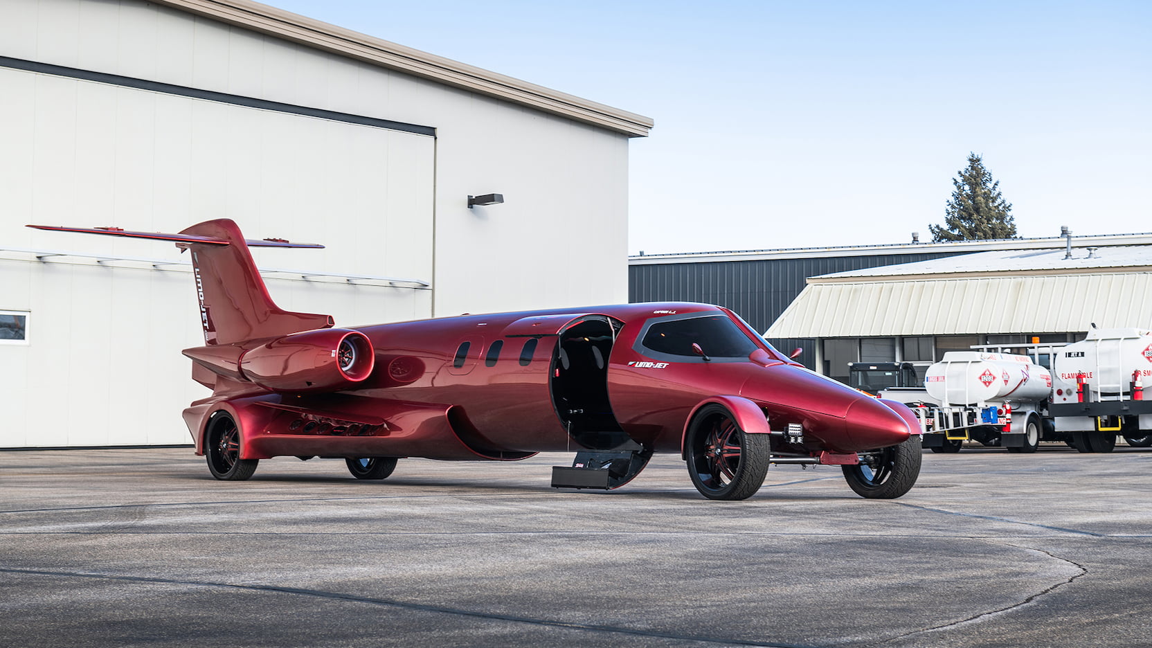 Limo-Jet 'Learmousine': Лимузин-самолет