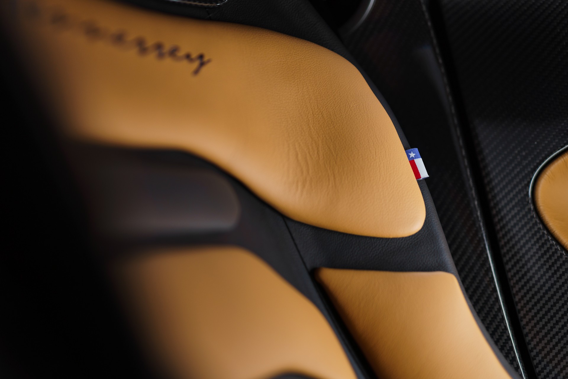 Hennessey Venom F5 (2021) – Interior
