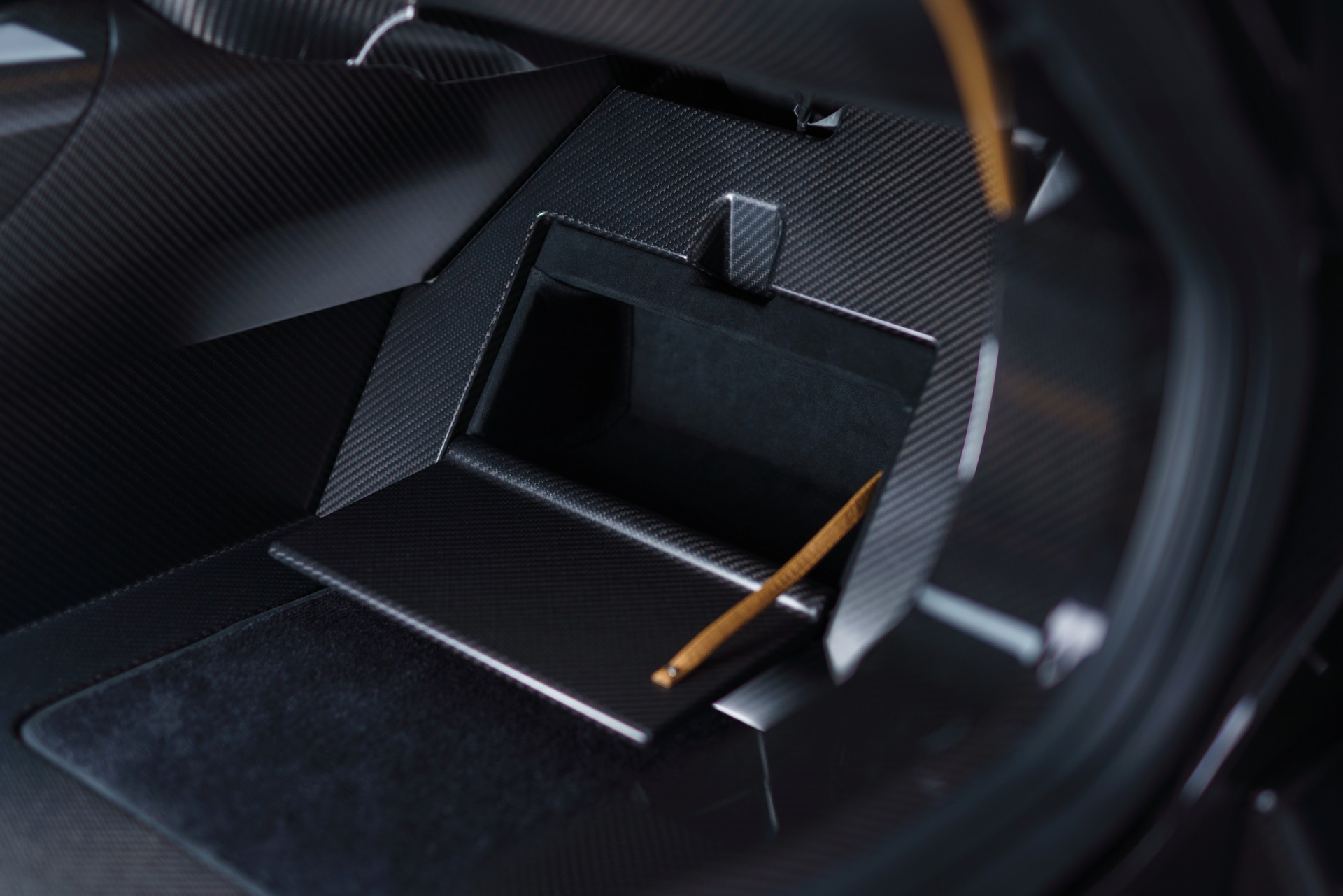 Hennessey Venom F5 (2021) – Interior