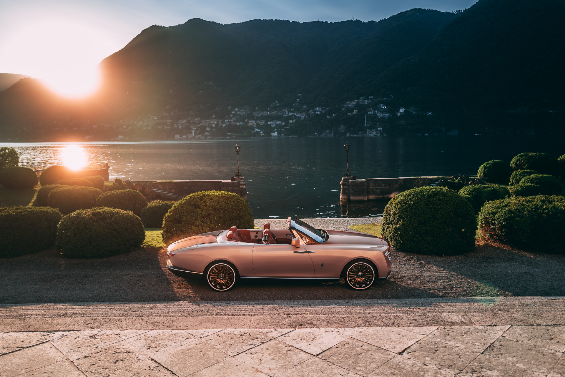 Rolls-Royce Boat Tail (2022): Mother Of Pearl