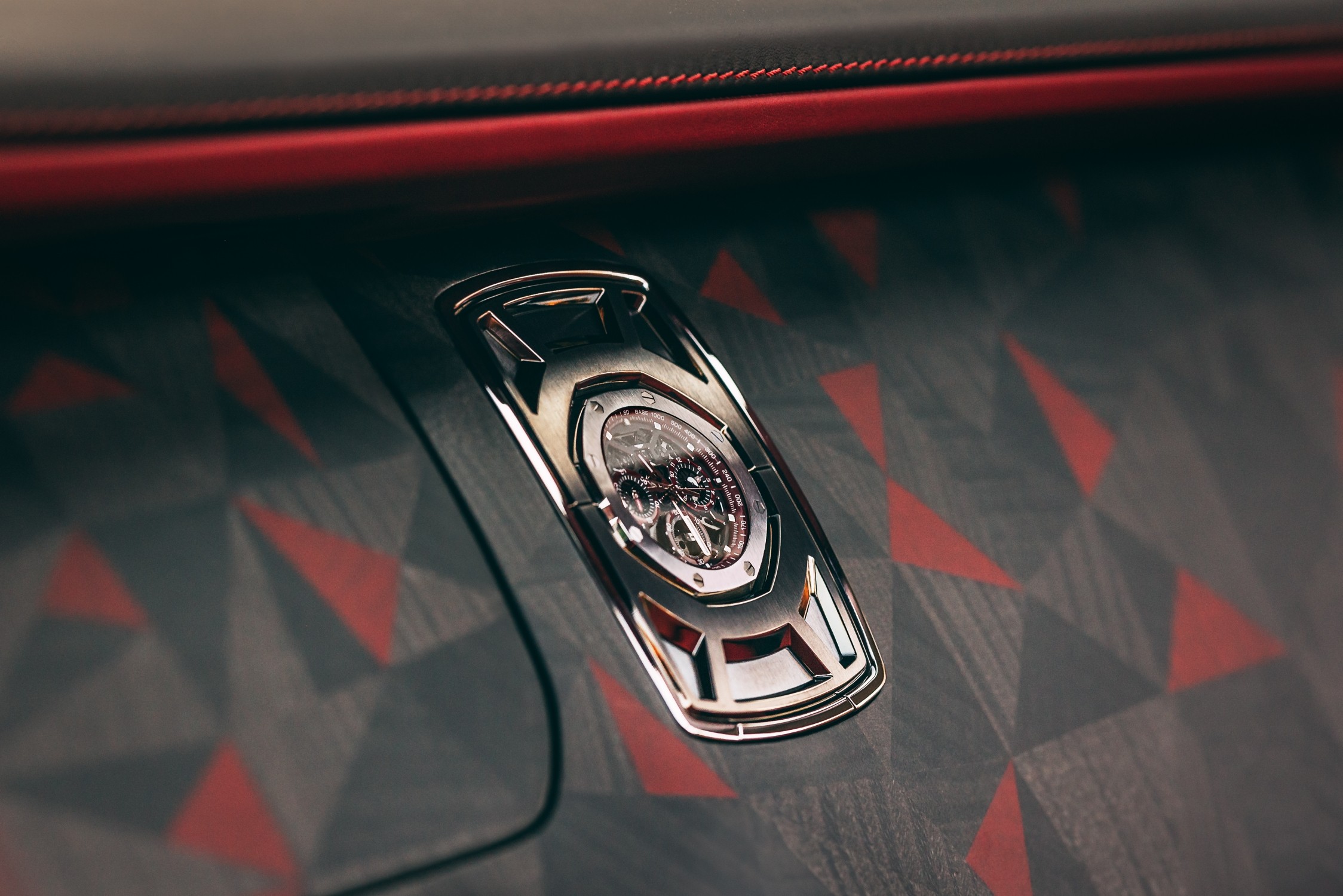 Rolls-Royce La Rose Noire Droptail (2023)