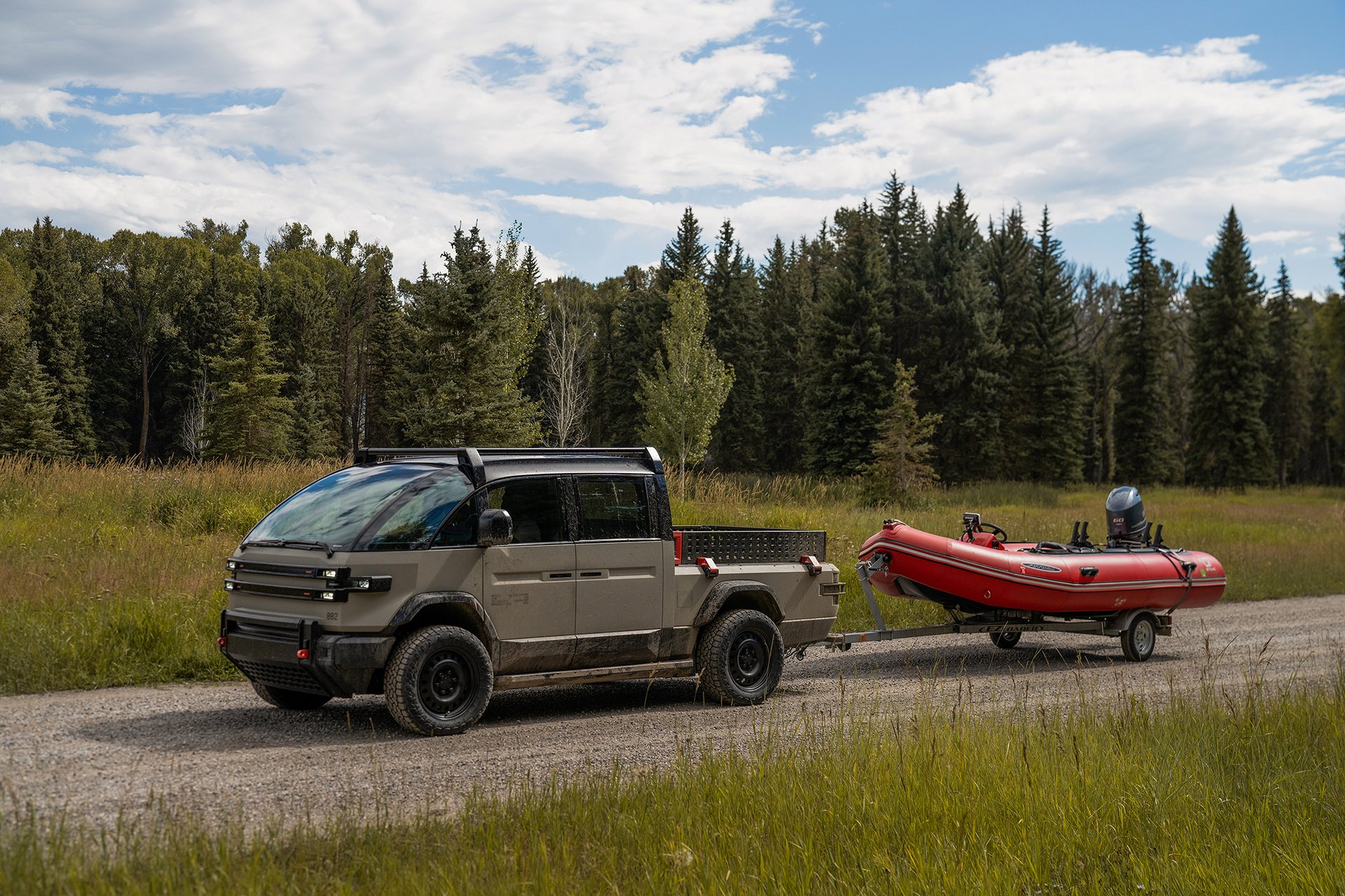 Canoo American Bulldog (2023): Tough Military-Themed Electric Pickup