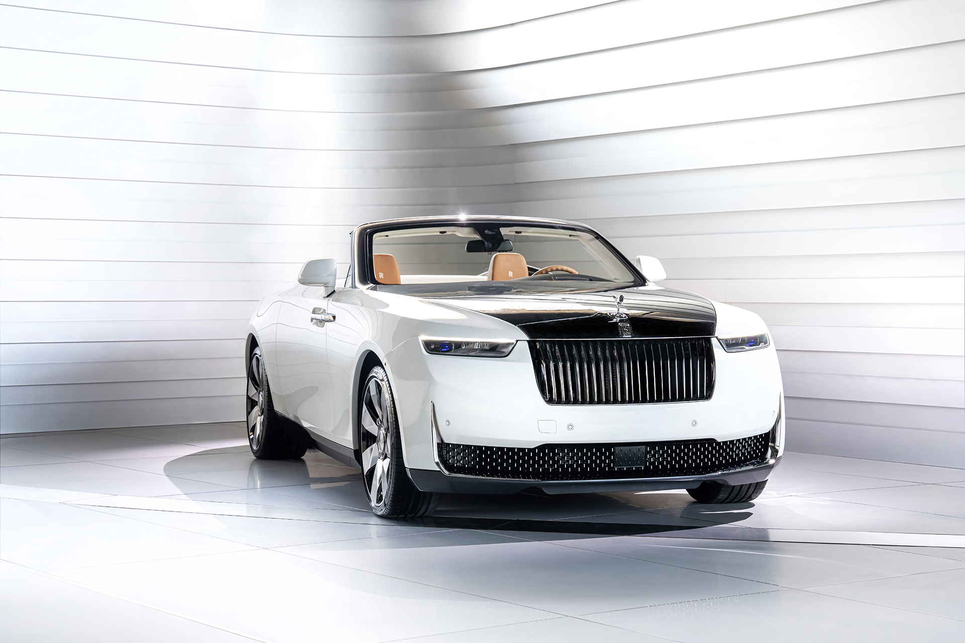 Rolls-Royce Arcadia Droptail (2024)