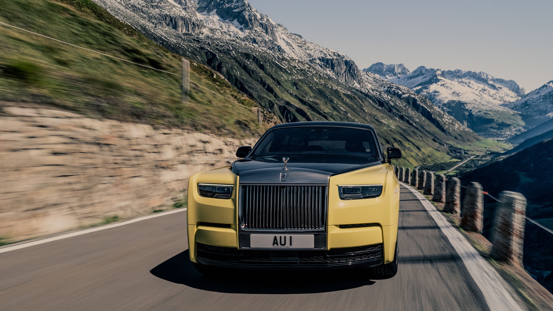 Rolls-Royce Phantom ‘Goldfinger’ (2024)