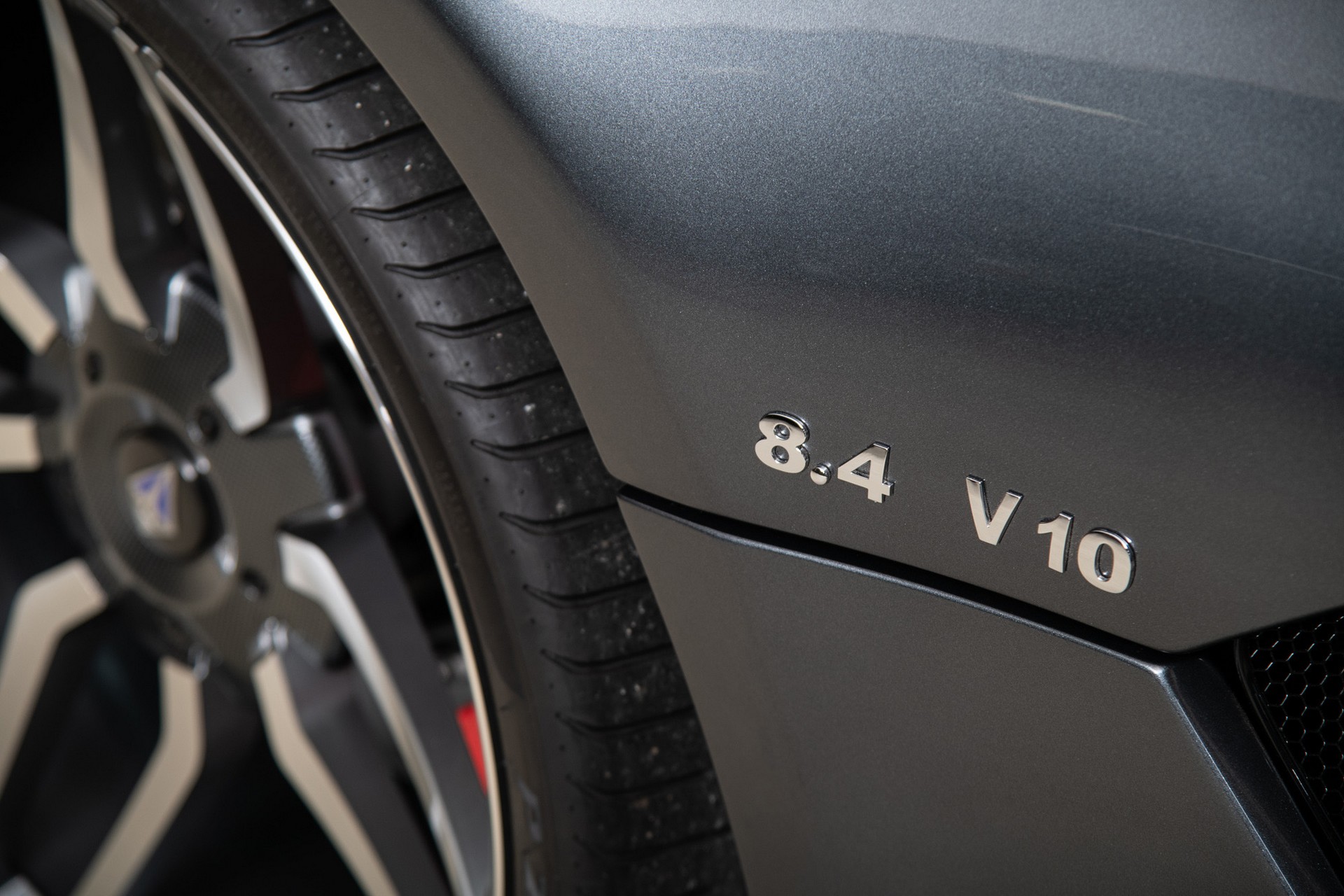 VLF Force 1 V10 (2018)
