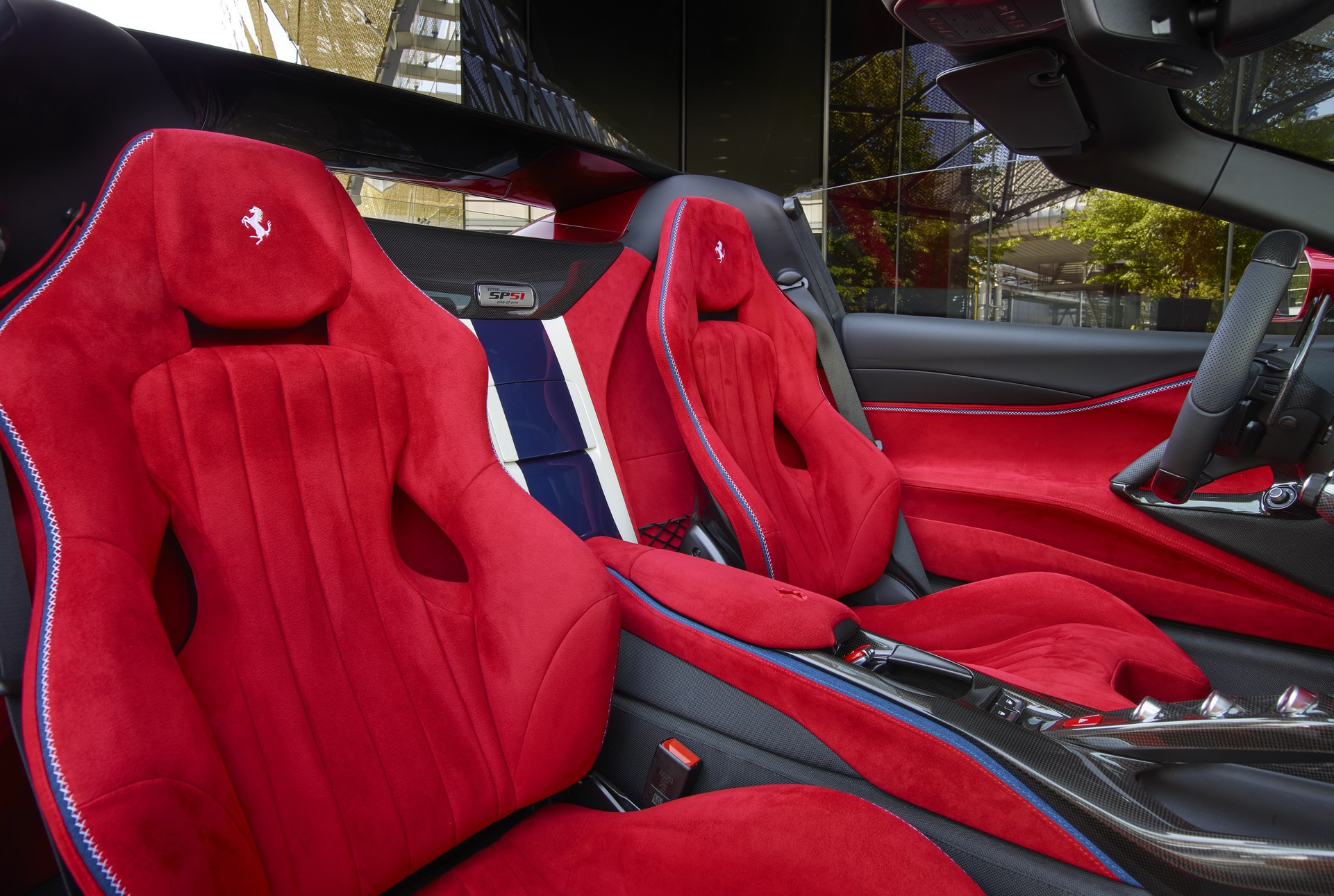 Ferrari SP51 (2022) – Interior
