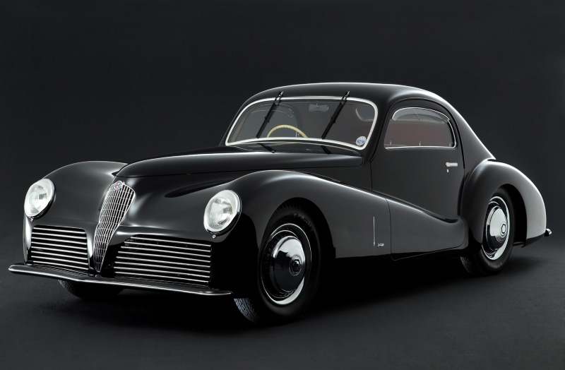 Alfa Romeo 6C 2500 SS Coupe (Bertone), 1942 - Photo: Roberto Carrer