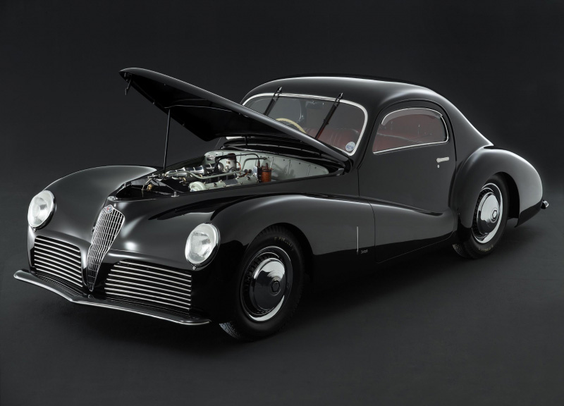 Alfa Romeo 6C 2500 SS Coupe (Bertone), 1942 - Photo: Roberto Carrer