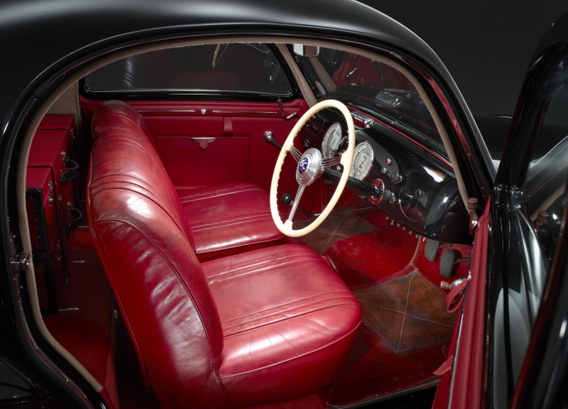 Alfa Romeo 6C 2500 SS Coupe (Bertone), 1942 - Photo: Roberto Carrer