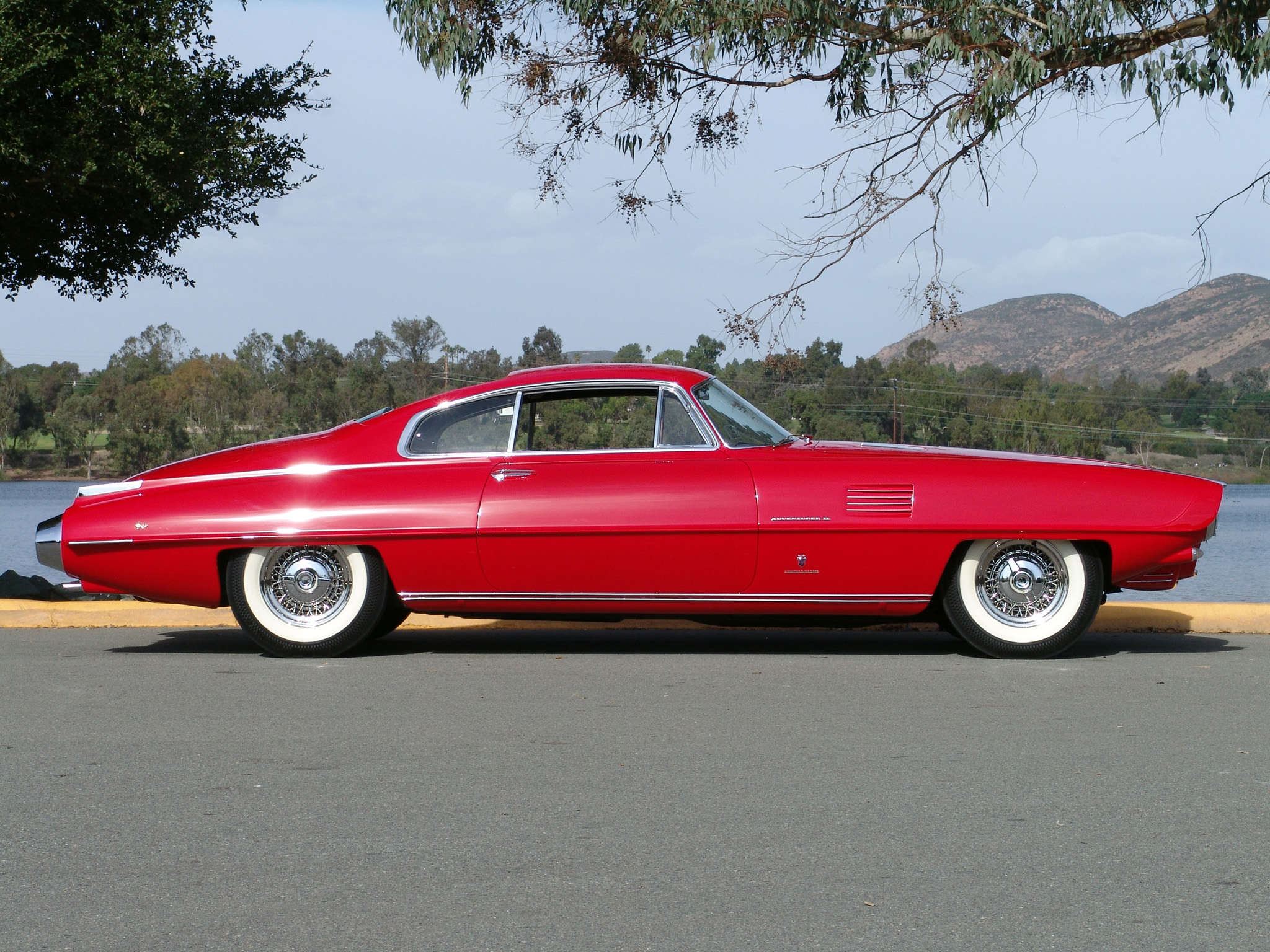DeSoto Adventurer II (Ghia), 1954 - Photo: Ron Kimball