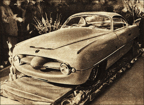 Vaughan Super Sports (Ghia), 1954 - at the Motor Show in New York
