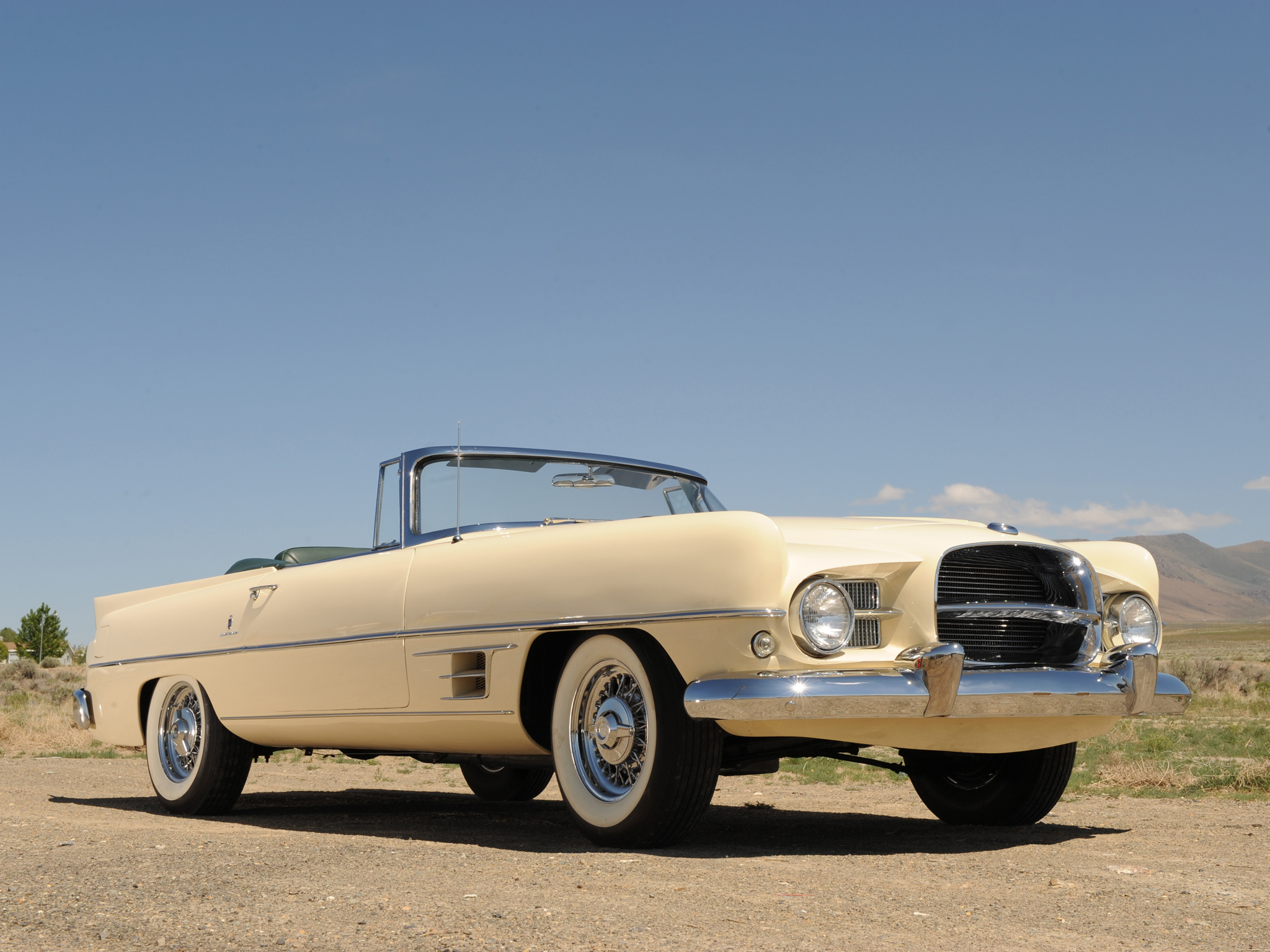 Dual-Ghia Convertible, 1957