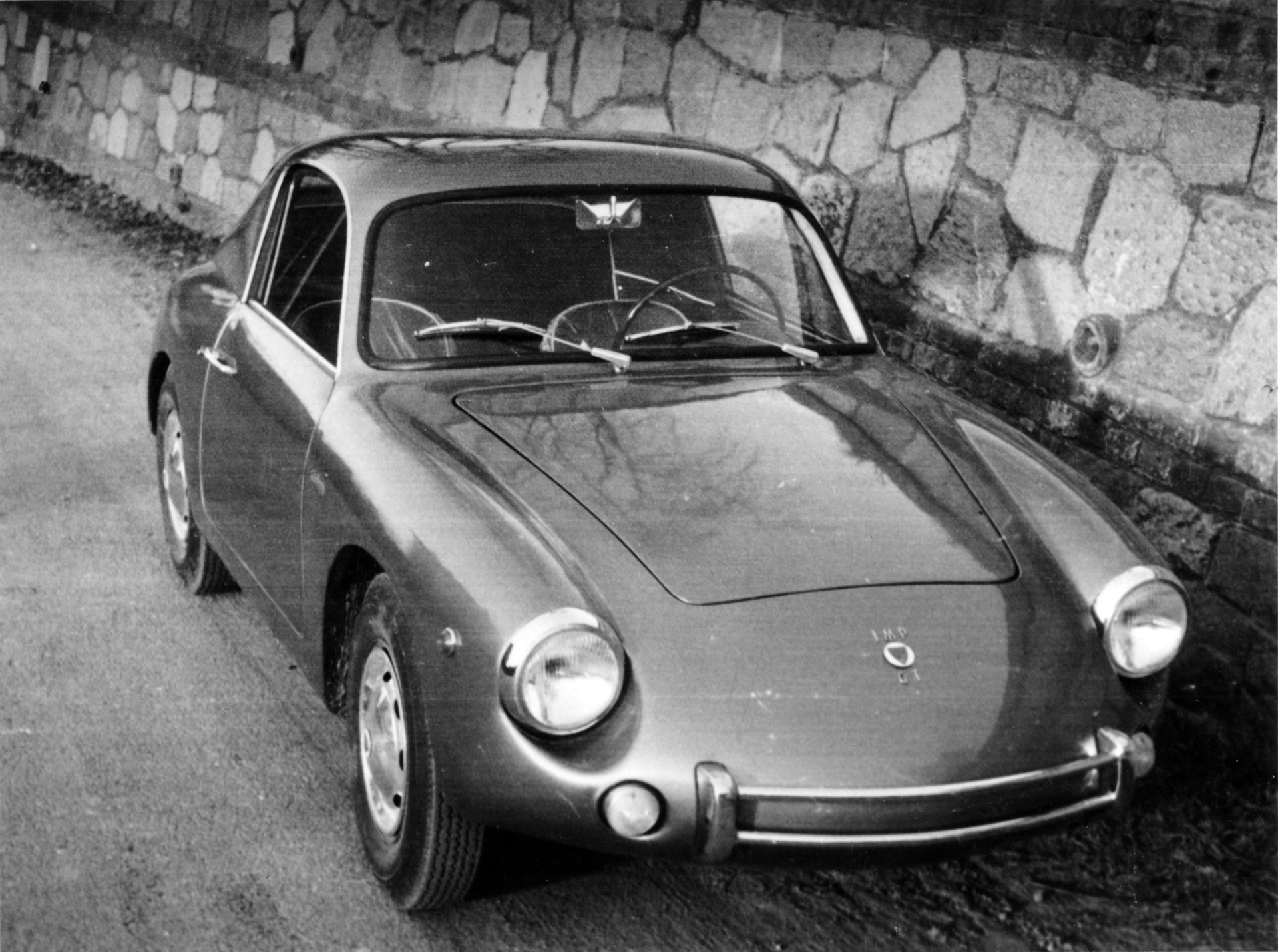 Intermeccanica IMP 700 GT Coupe, 1959