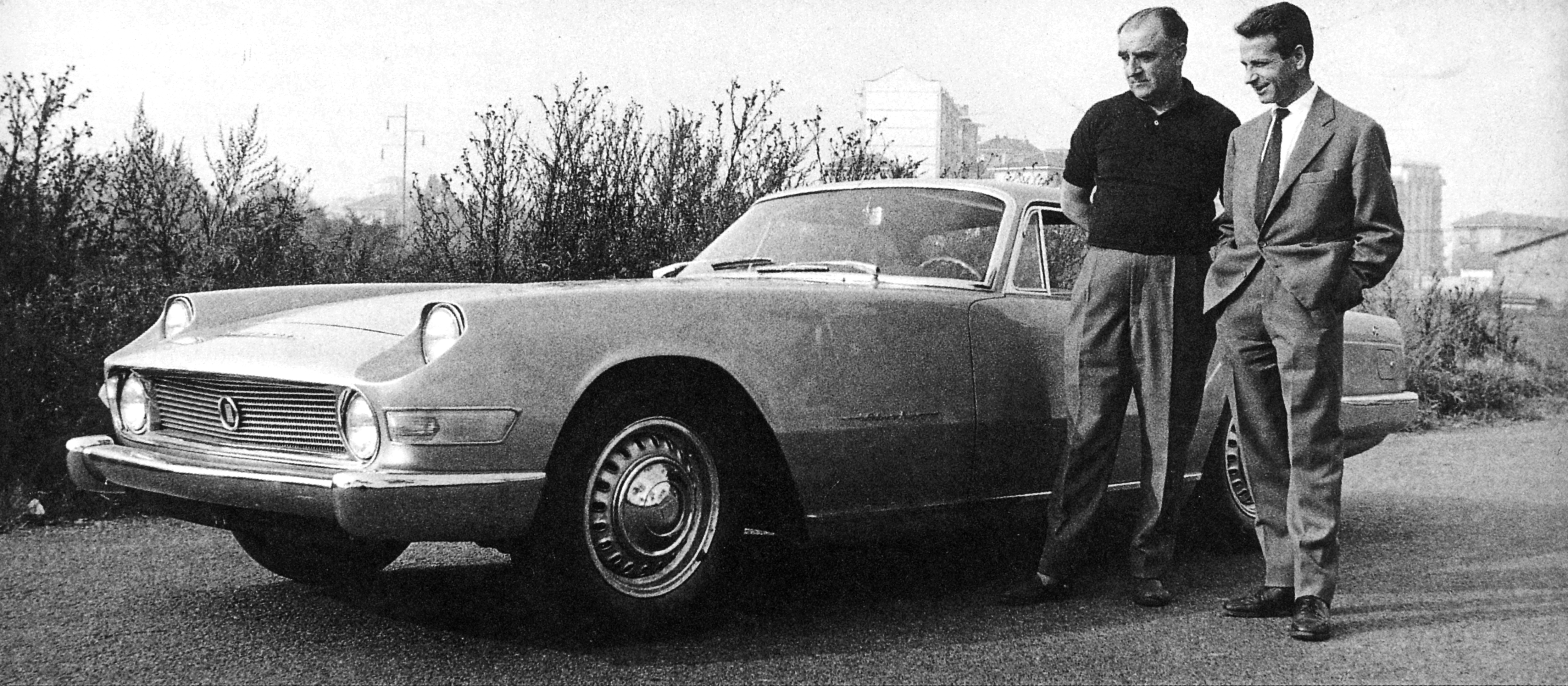 Nardi Silver Ray (Michelotti), 1960 - Michelotti (right) and Enrico Nardi (left)