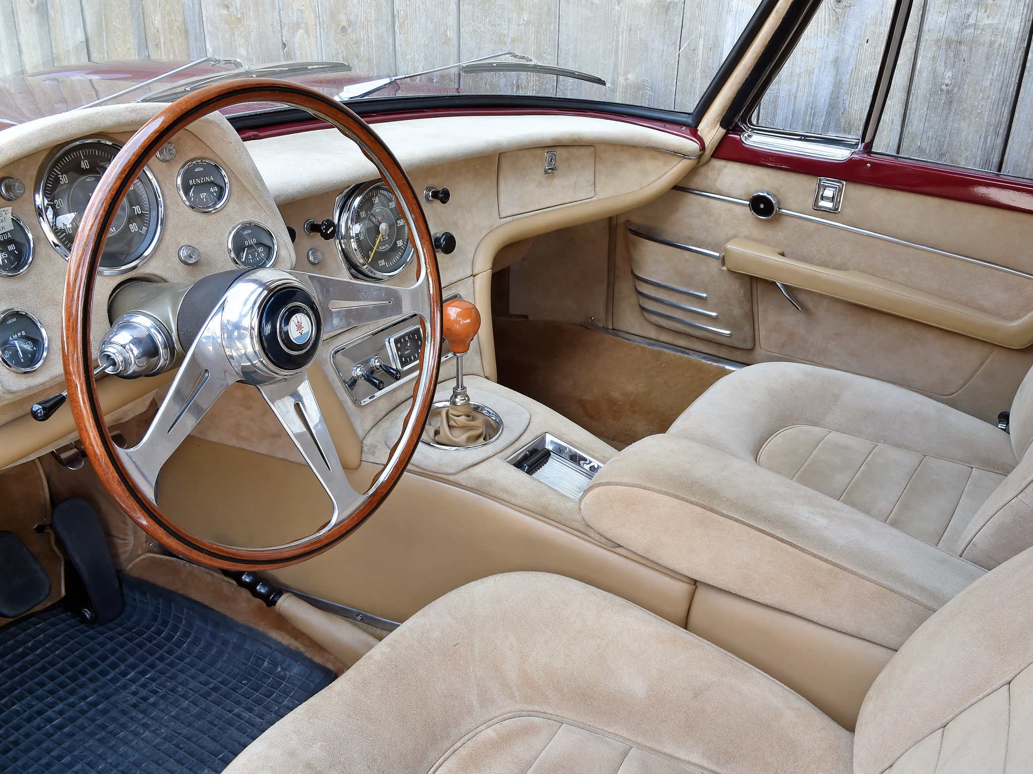 Maserati 5000 GT (#103.064) by Frua, 1963 - Interior - Photo: Tim Scott/RM Auctions