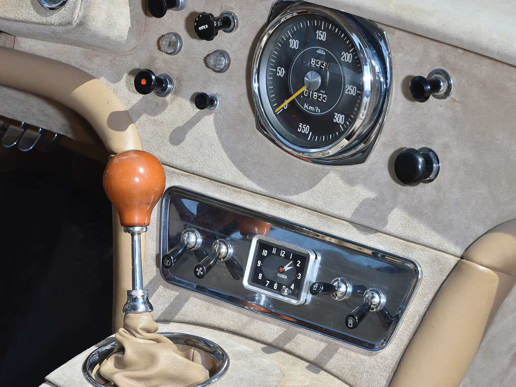 Maserati 5000 GT (#103.064) by Frua, 1963 - Interior - Photo: Tim Scott/RM Auctions