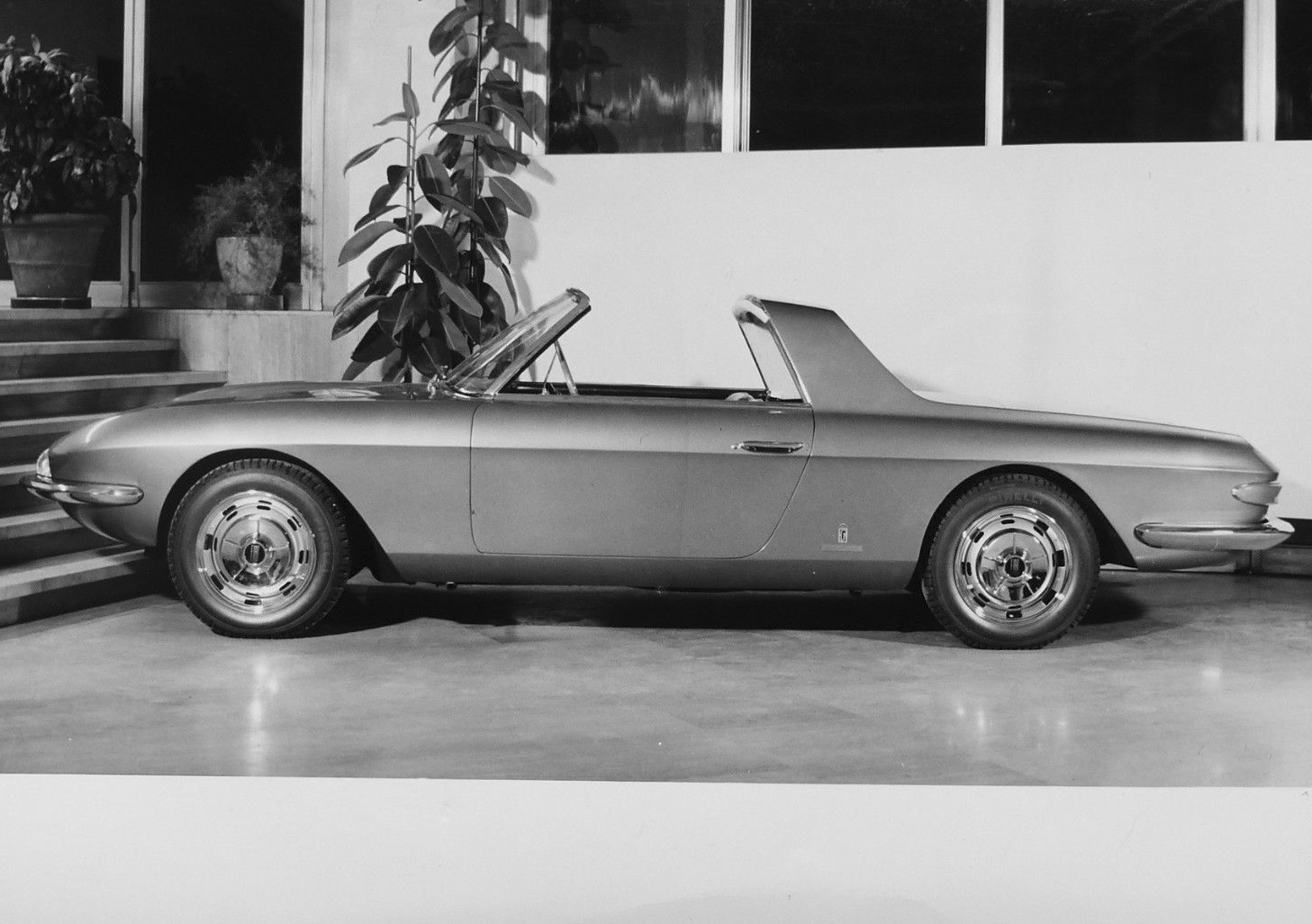 Fiat 2300 Cabriolet Speciale (Pininfarina), 1963