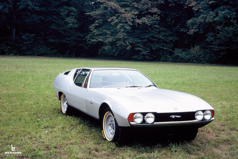 Jaguar Pirana (Bertone), 1967