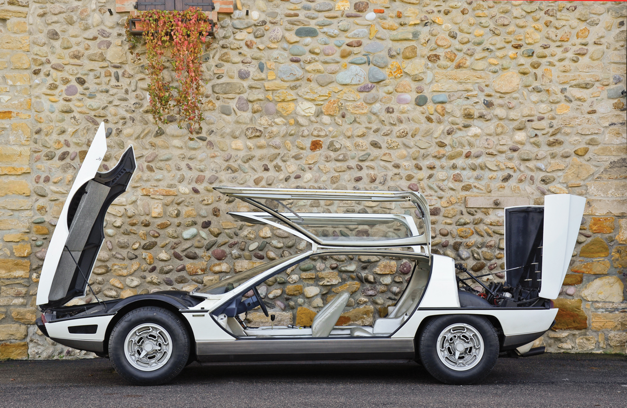 Lamborghini Marzal (Bertone), 1967 - Photo: Tom Wood / Courtesy of RM Auctions