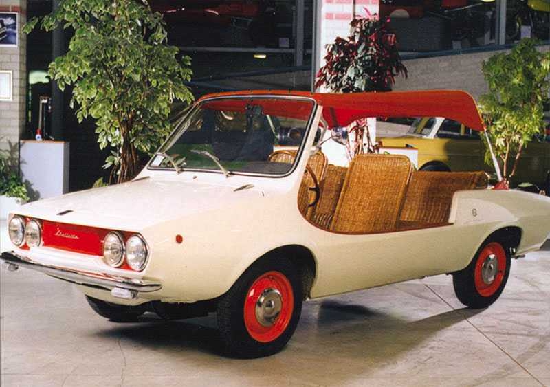 DAF Shellette (Michelotti), 1968 - Designed by Giovanni Michelotti for Onassis. Michelotti used the chassis of a Daf 55. Onassis and Jacky Kennedy drove around in this vehicle.