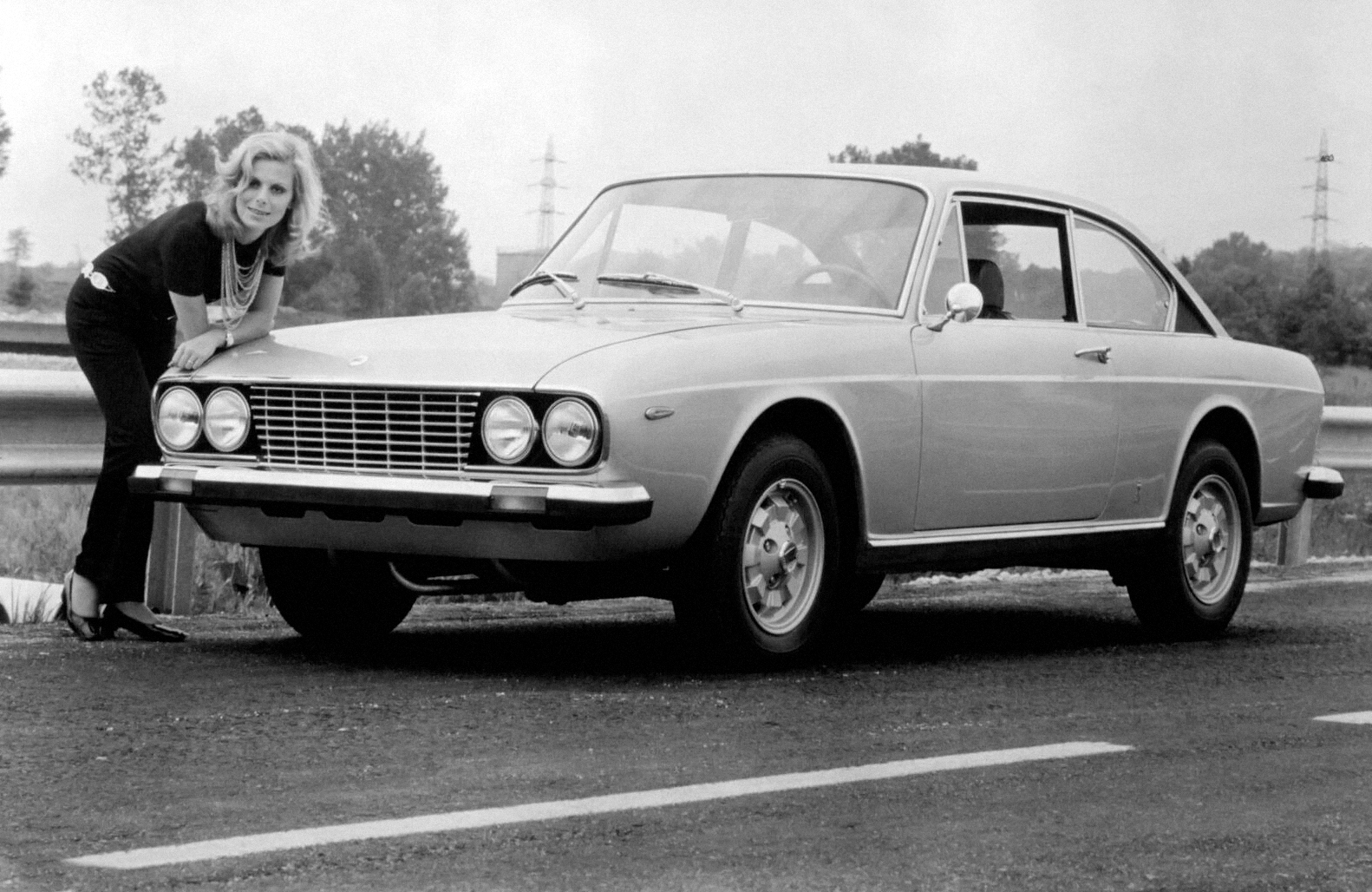 Lancia Flavia 2000 Coupé (Pininfarina), 1971–74