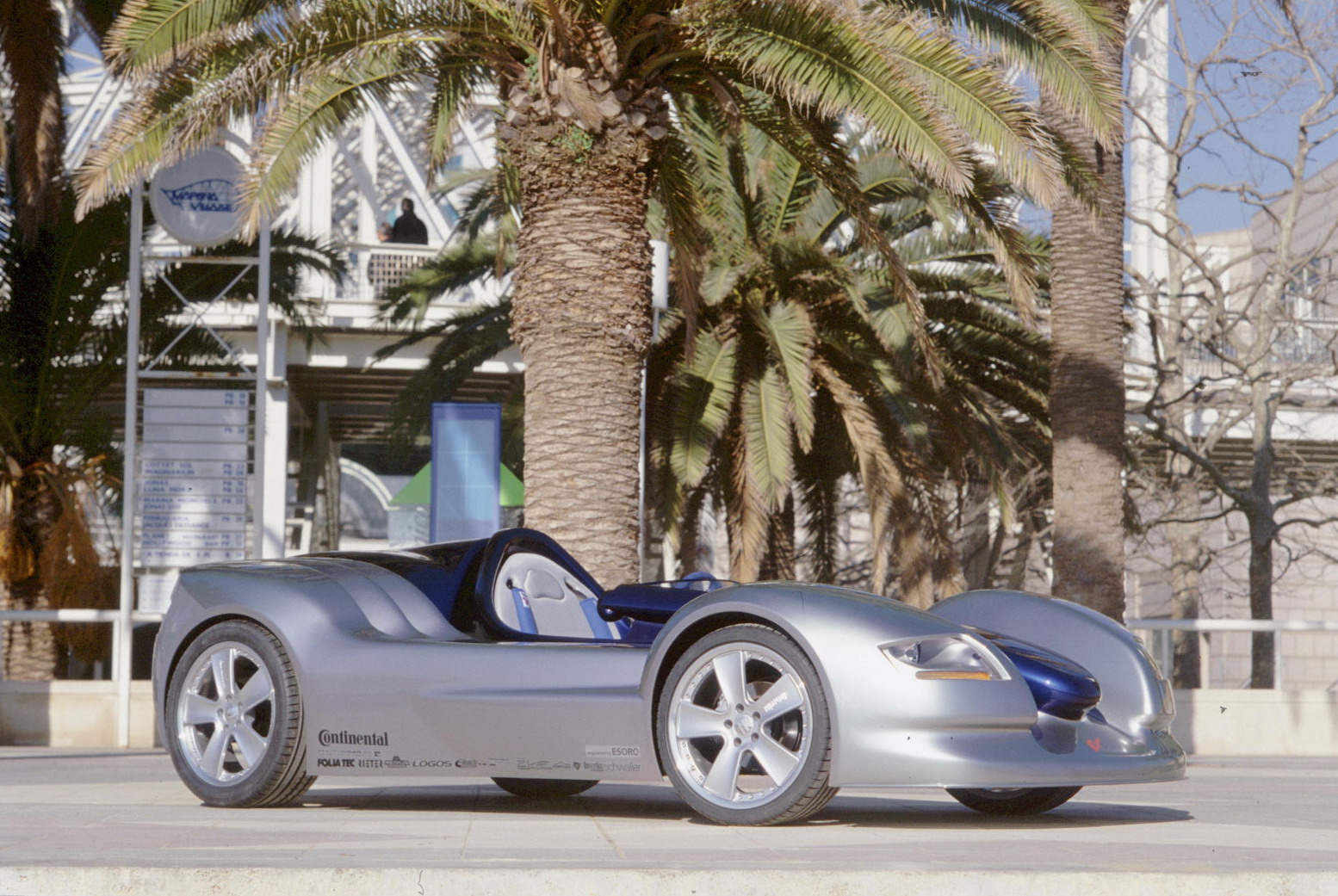 Rinspeed ADVANTIGE R<sup>one</sup>, 2001